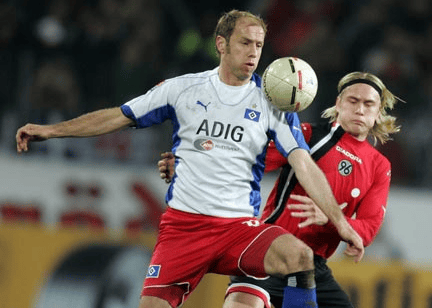 他成为一个 他成为一个